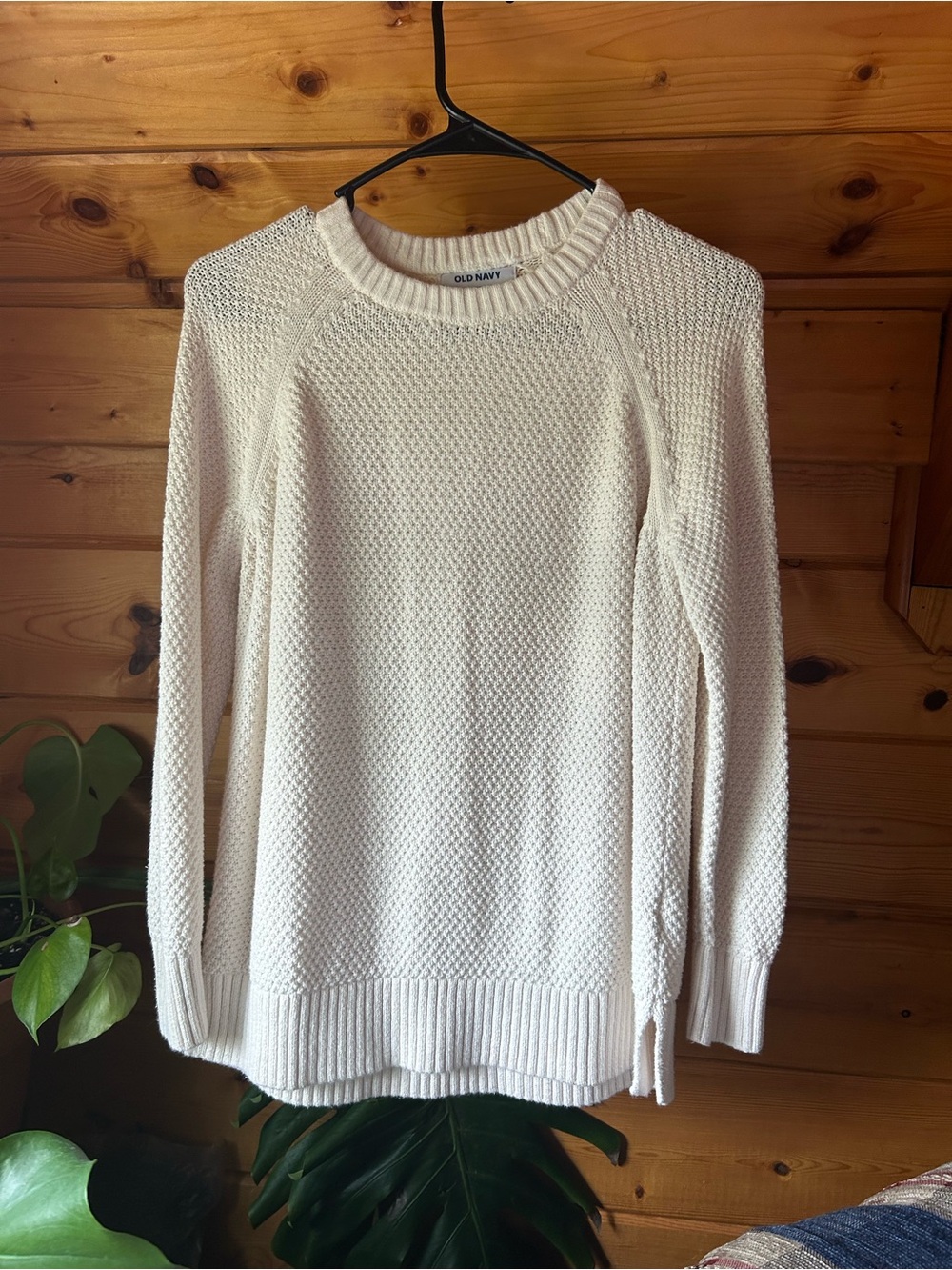 Old Navy Women's Cream/White Knit Sweater